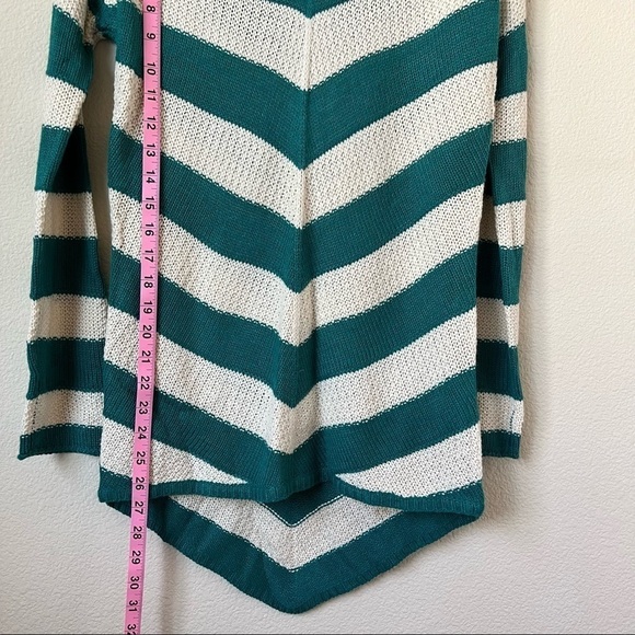 Knit sweater High Low Maurices Small Green & Cream - Picture 2 of 5